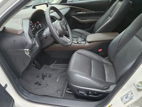 Certified 2022 MAZDA CX-30 AWD 2.5 S w/ Premium Package image 23