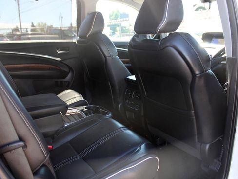 Used 2018 Acura MDX SH-AWD w/ Advance Package image 16