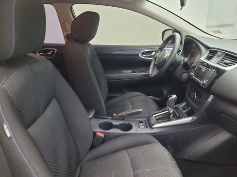 Used 2018 Nissan Sentra SR FWD image 21