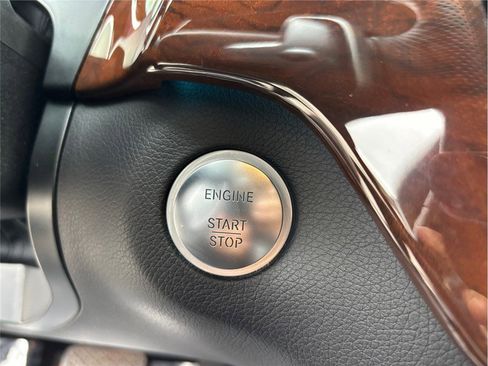 Used 2019 Mercedes-Benz GLS 450 4MATIC w/ Premium 1 Package image 32