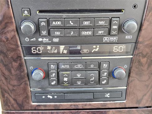 Used 2013 Cadillac Escalade EXT Premium AWD/4WD image 17