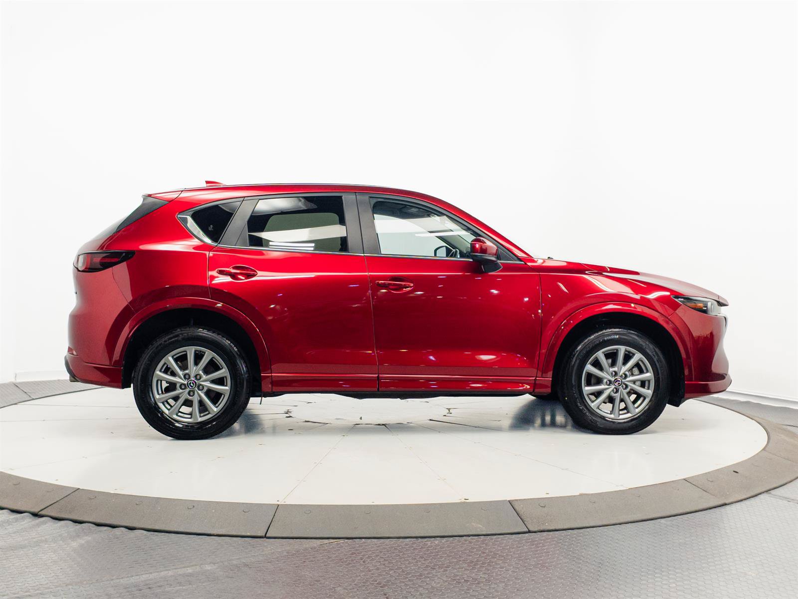 Used 2024 MAZDA CX-5 AWD 2.5 S w/ Select Package image 12