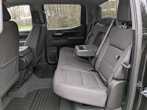 Certified 2025 GMC Sierra 1500 Elevation image 28