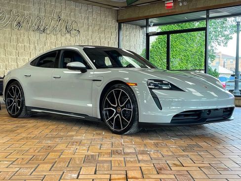 Used 2024 Porsche Taycan w/ Premium Package RWD image 8