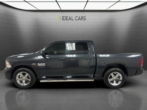 Used 2018 RAM 1500 Express w/ Express Value Package RWD image 2