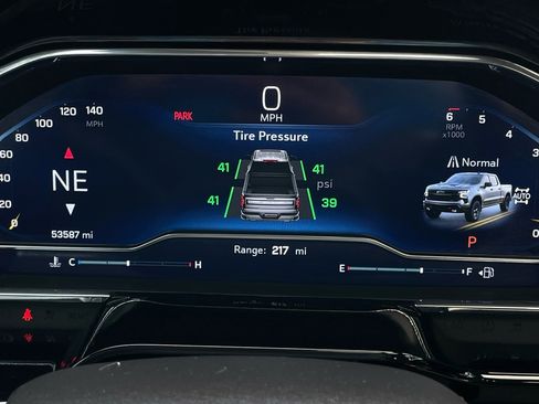 Certified 2024 Chevrolet Silverado 1500 LT Trail Boss w/ LT Trail Boss Premium Package image 16