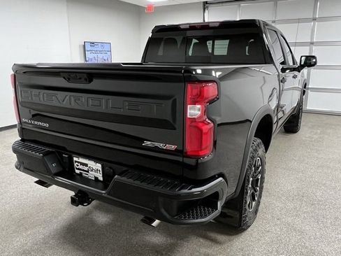 Used 2023 Chevrolet Silverado 1500 ZR2 image 10
