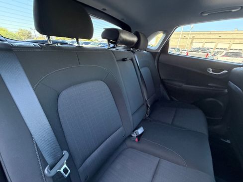 Certified 2023 Hyundai Kona SEL w/ Convenience Package FWD image 18
