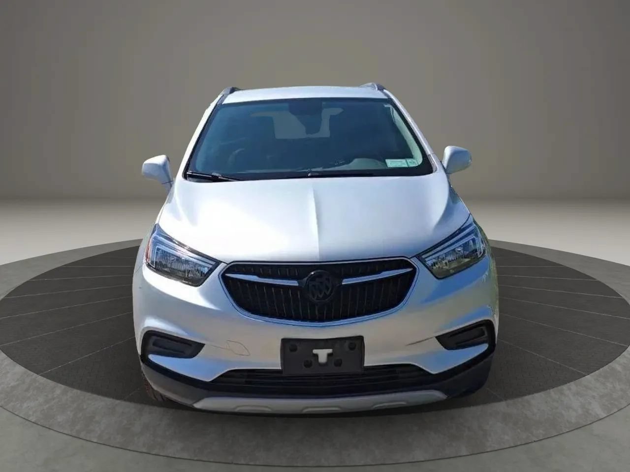 Used 2022 Buick Encore Preferred w/ Safety Package AWD/4WD image 2