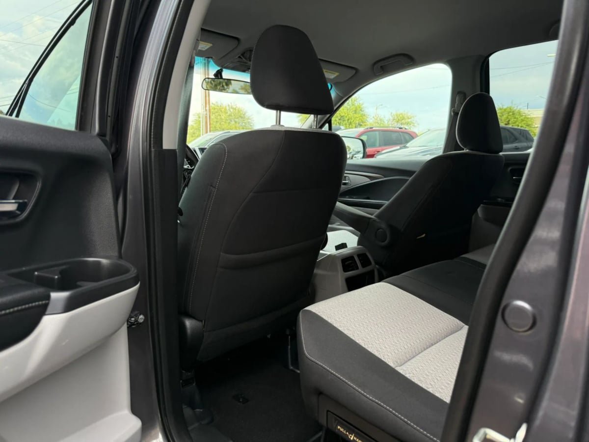 Used 2017 Honda Ridgeline RTS image 40