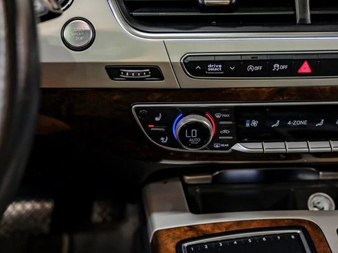 Used 2018 Audi Q7 2.0T Premium Plus image 35