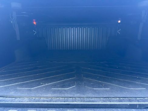 Used 2021 Toyota Tacoma SR5 RWD image 12