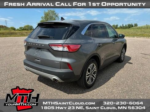 Used 2022 Ford Escape SEL AWD/4WD image 8