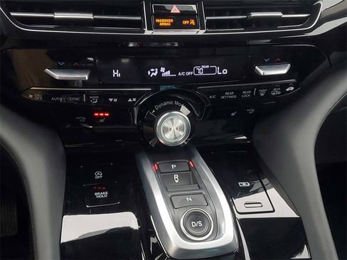 Certified 2023 Acura MDX FWD w/ Technology Package image 30