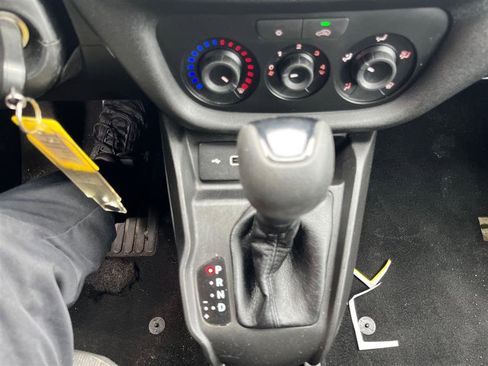 Used 2022 RAM ProMaster City Tradesman image 16