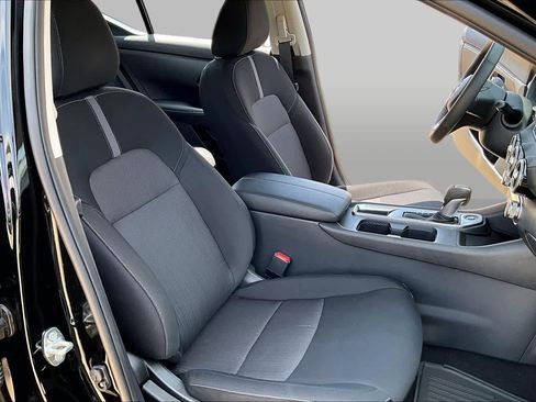Certified 2025 Nissan Sentra SV w/ All-Weather Package FWD image 8