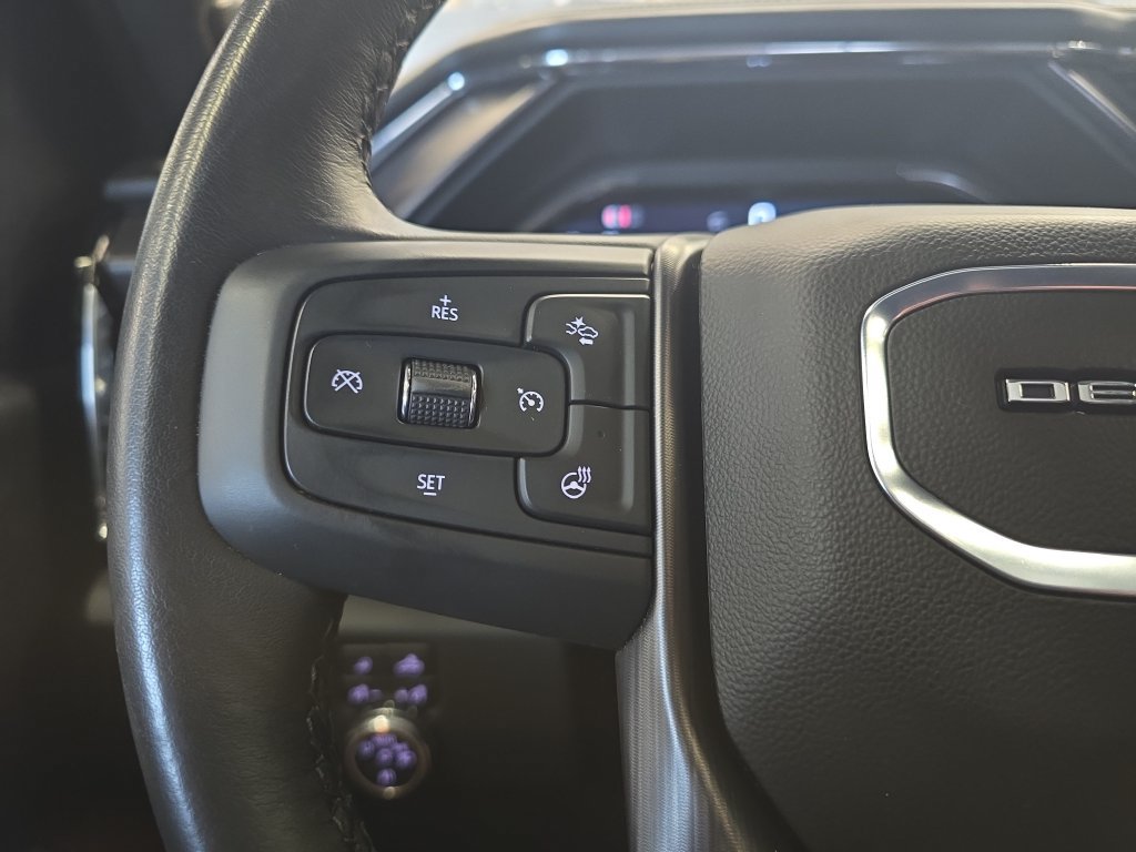 Used 2024 GMC Sierra 2500 Denali Ultimate w/ Max Trailering Package AWD/4WD image 18