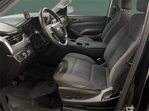 Used 2019 Chevrolet Tahoe 4WD w/ Remote Keyless Entry Package image 10