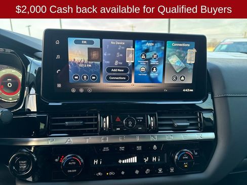 New 2026 Nissan Pathfinder SL image 20