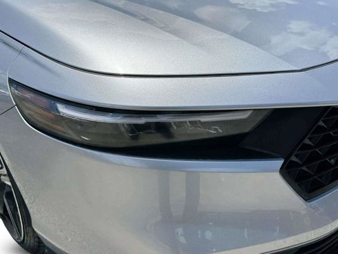 Used 2024 Honda Accord Sport image 11