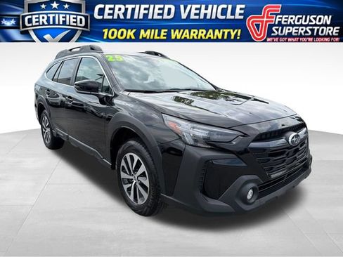 Certified 2025 Subaru Outback Premium AWD/4WD image 1