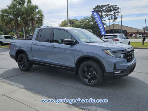 New 2026 Honda Ridgeline Black Edition image 7