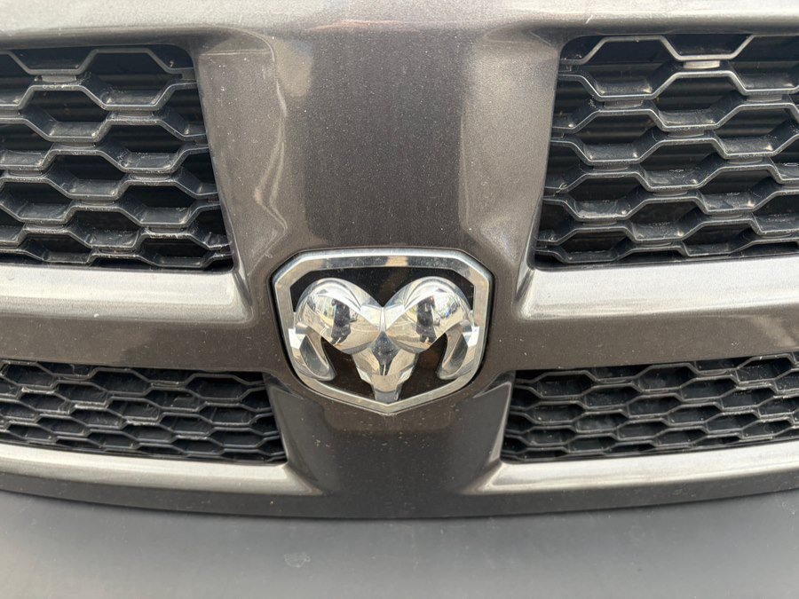 Used 2016 RAM 1500 Express AWD/4WD image 12