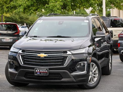 Used 2023 Chevrolet Traverse LT FWD image 20