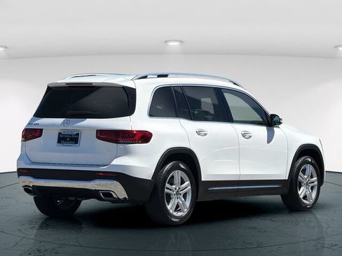 Used 2022 Mercedes-Benz GLB 250 image 7