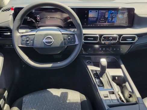 New 2026 Nissan Sentra SV w/ SV Convenience Package FWD image 5
