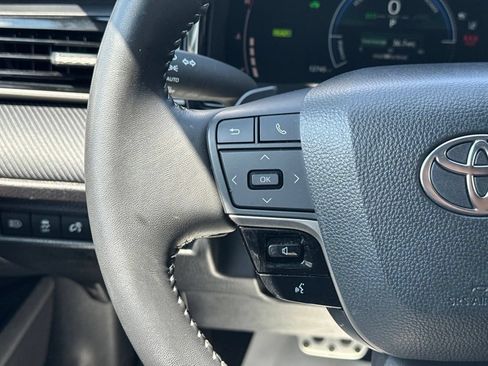 Certified 2025 Toyota Camry SE FWD image 29