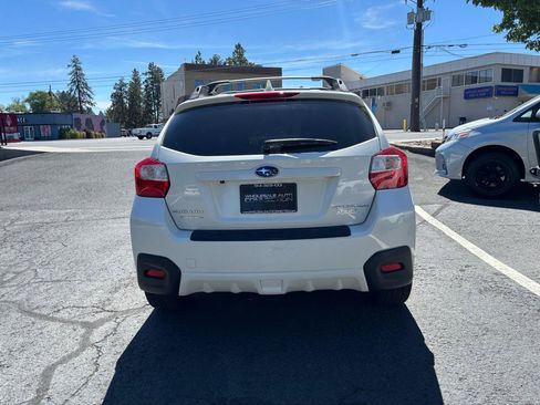 Used 2017 Subaru Crosstrek 2.0i Limited AWD/4WD image 4