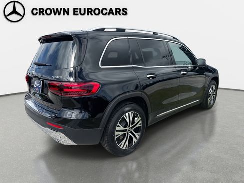 New 2025 Mercedes-Benz GLB 250 250 4MATIC SUV image 4