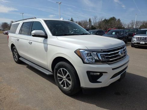 Used 2018 Ford Expedition Max XLT w/ Equipment Group 202A image 6