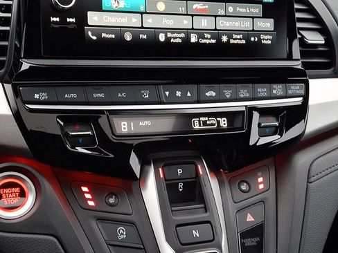 Certified 2025 Honda Odyssey Sport-L image 18