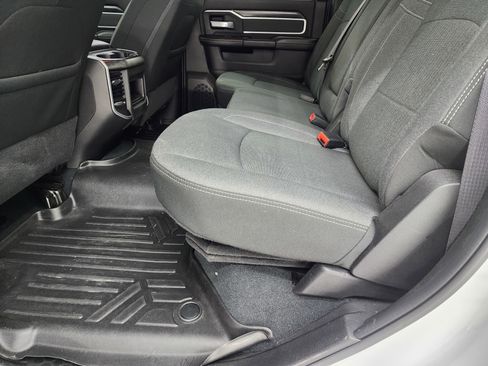 Used 2022 RAM 2500 Big Horn w/ Night Edition image 33