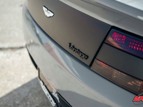 Used 2008 Aston Martin V8 Vantage Roadster image 28