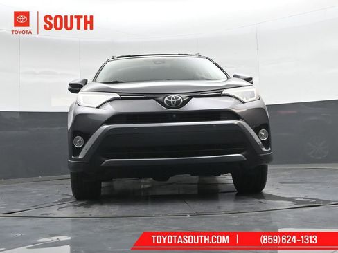 Used 2017 Toyota RAV4 Limited image 35