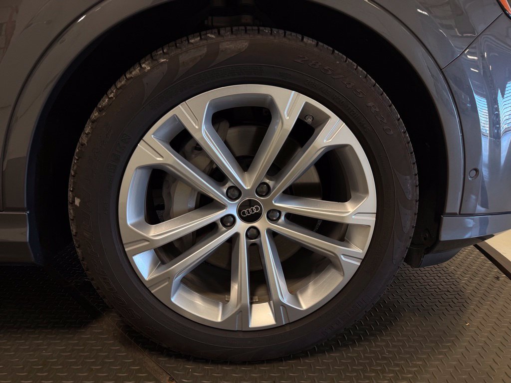 Used 2026 Audi Q7 3.0T Premium Plus AWD/4WD image 22