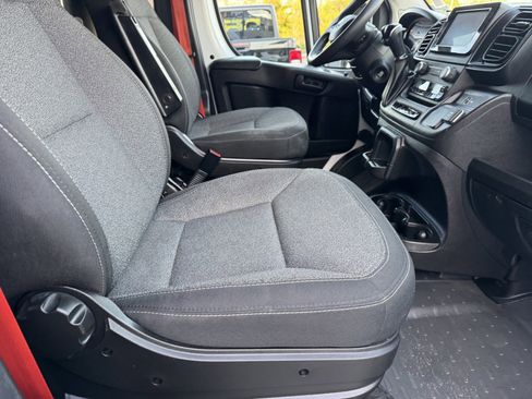 Used 2023 RAM ProMaster 3500 w/ Driver Convenience Group image 8
