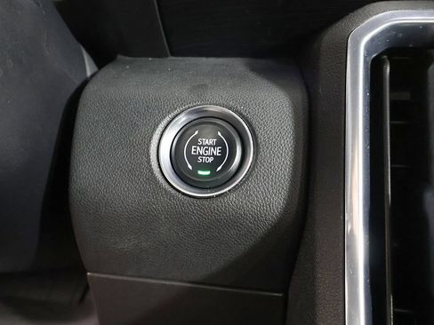Used 2025 GMC Acadia Elevation AWD/4WD image 48