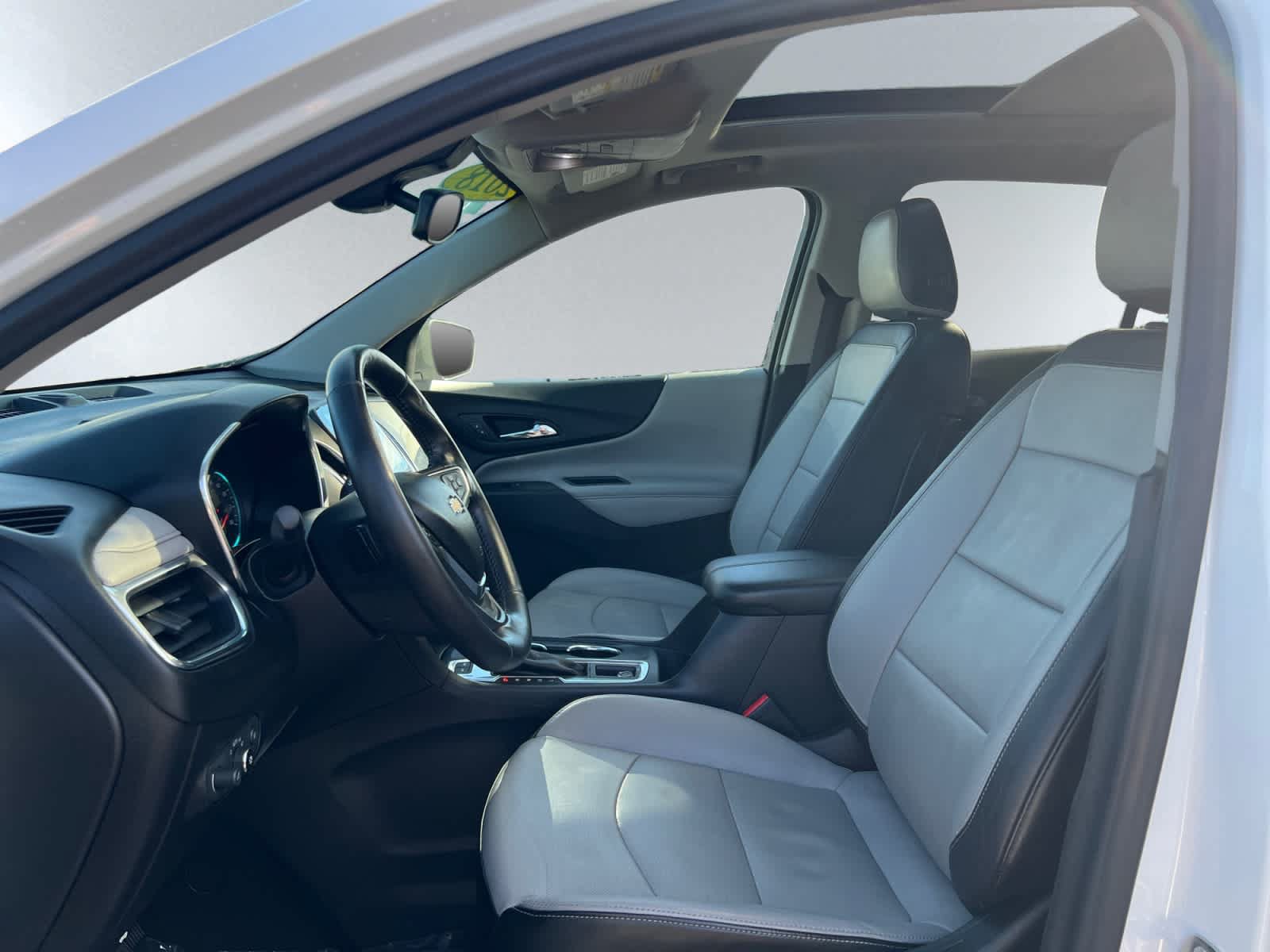Used 2018 Chevrolet Equinox Premier AWD/4WD image 10