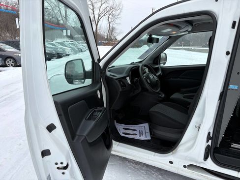 Used 2019 RAM ProMaster City Tradesman image 8