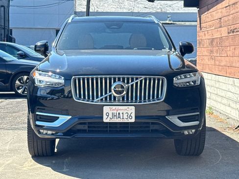Certified 2024 Volvo XC90 B6 Ultimate AWD/4WD image 11