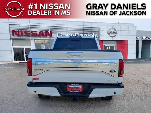 Used 2015 Ford F150 Platinum w/ Equipment Group 701A Luxury AWD/4WD image 6