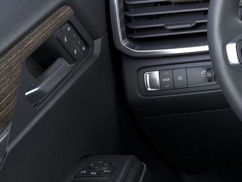 New 2024 GMC Acadia Denali w/ LPO, Floor Liner Package image 22