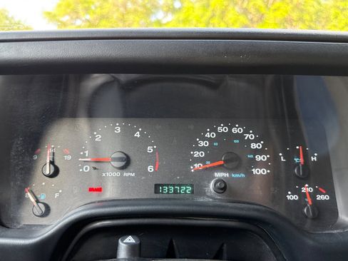 Used 2006 Jeep Wrangler X w/ Tire & Wheel Group (Ecco) AWD/4WD image 25