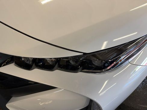 Used 2021 Toyota Prius Prime LE w/ Carpet Mat Package (TMS) FWD image 30