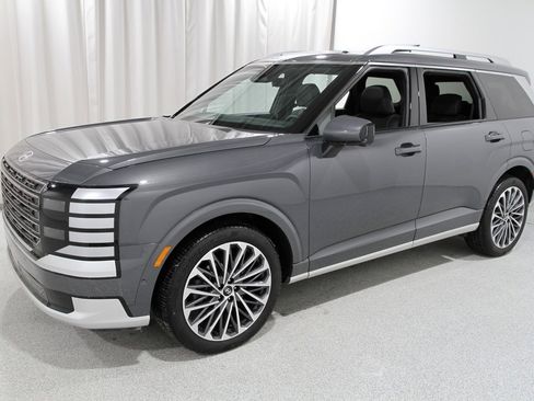 Certified 2026 Hyundai Palisade Calligraphy image 3