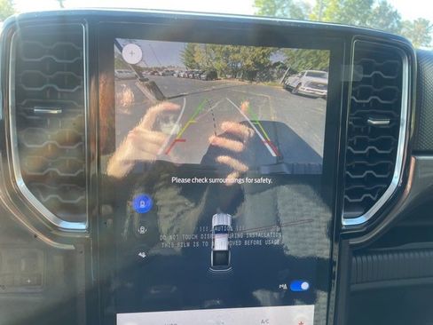 New 2025 Ford Ranger XLT w/ Equipment Group 301A High image 30